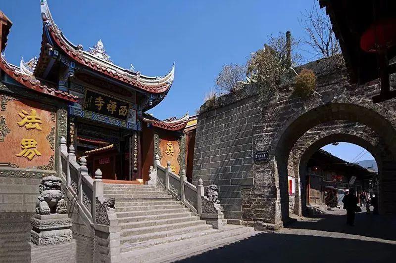 小猫钓鱼游戏龙王版有船
